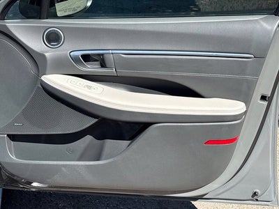 2023 Hyundai Sonata Hybrid Limited