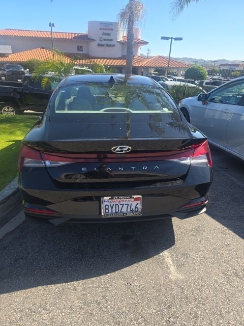 2022 Hyundai Elantra SE