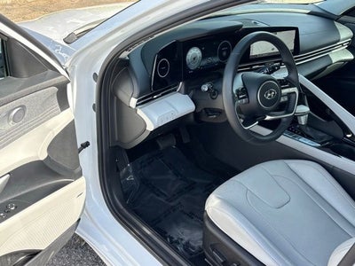 2023 Hyundai Elantra Hybrid Limited