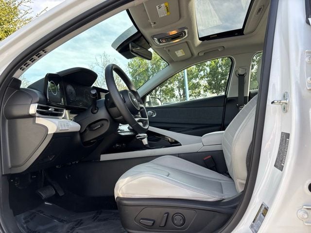 2023 Hyundai Elantra Hybrid Limited