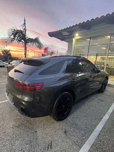 2025 Genesis GV70 2.5T