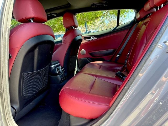 2019 Kia Stinger GT1