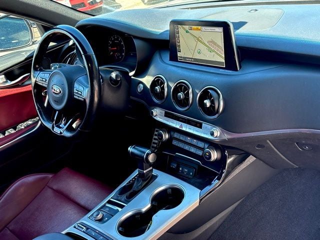 2019 Kia Stinger GT1