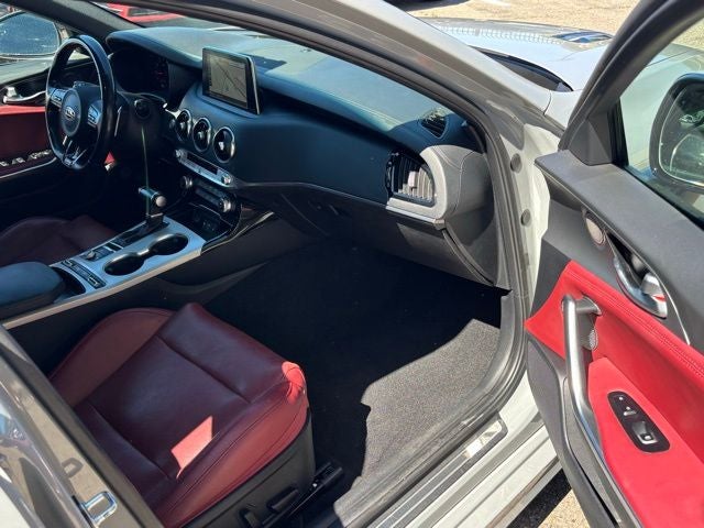 2019 Kia Stinger GT1