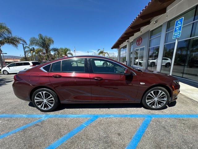 2019 Buick Regal Essence
