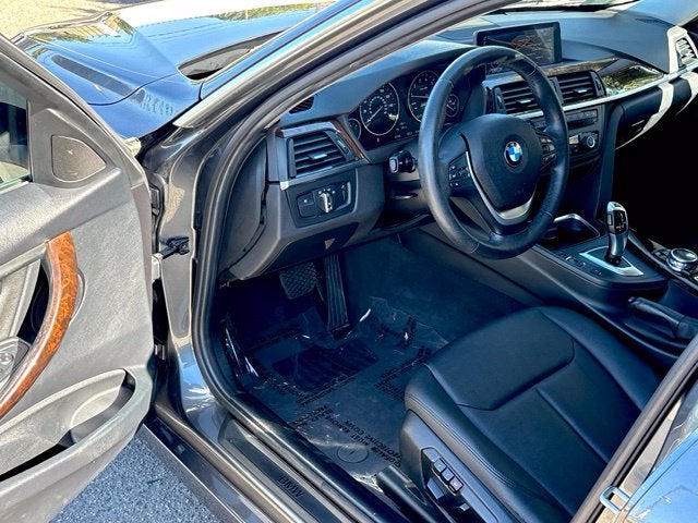 2015 BMW 3 Series 328i