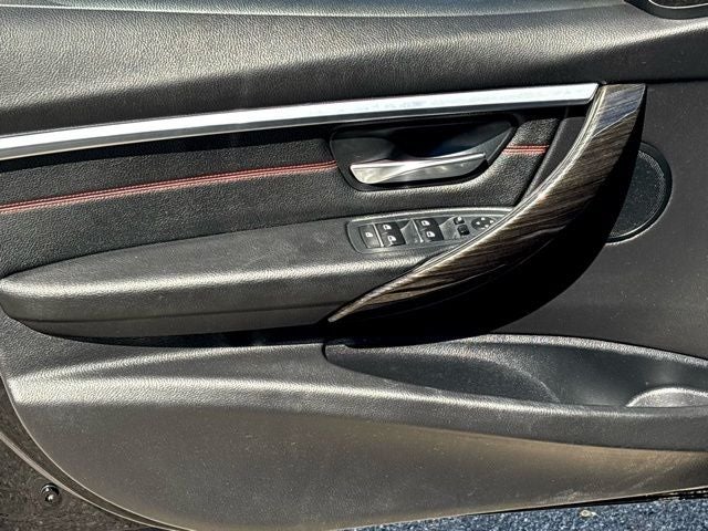 2017 BMW 3 Series 330e iPerformance