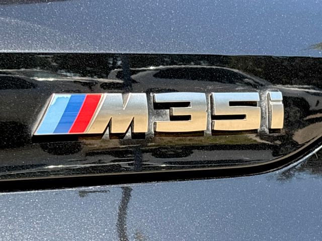 2022 BMW X2 M35i