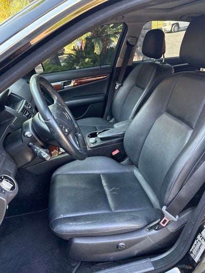 2011 Mercedes-Benz C-Class C 300 Luxury 4MATIC®