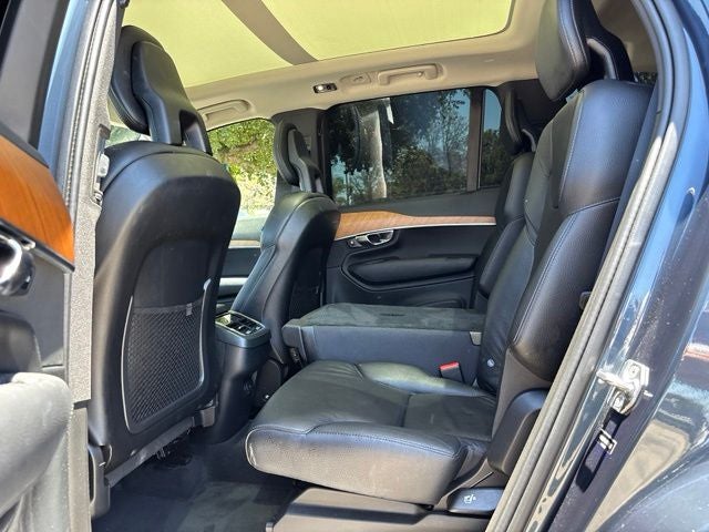 2021 Volvo XC90 T5 Momentum
