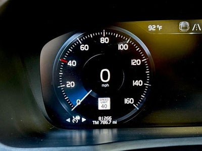 2021 Volvo XC90 T5 Momentum