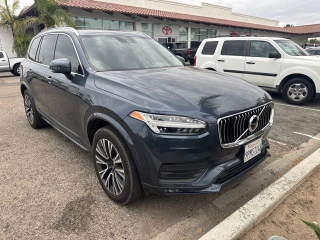 2021 Volvo XC90 T5 Momentum