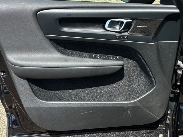 2023 Volvo C40 Recharge Pure Electric Ultimate