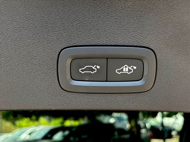 2023 Volvo C40 Recharge Pure Electric Ultimate