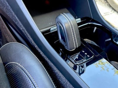 2021 Volvo XC40 Recharge Pure Electric P8