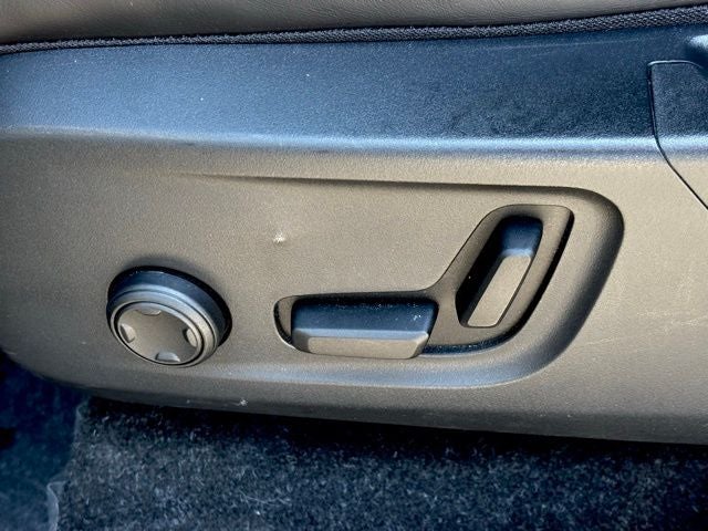 2021 Volvo XC40 Recharge Pure Electric P8