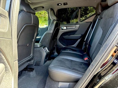 2021 Volvo XC40 Recharge Pure Electric P8