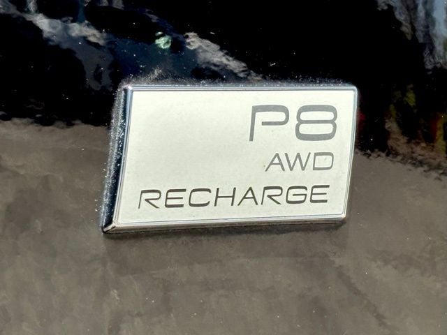 2021 Volvo XC40 Recharge Pure Electric P8