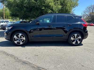 2021 Volvo XC40 Recharge Pure Electric P8